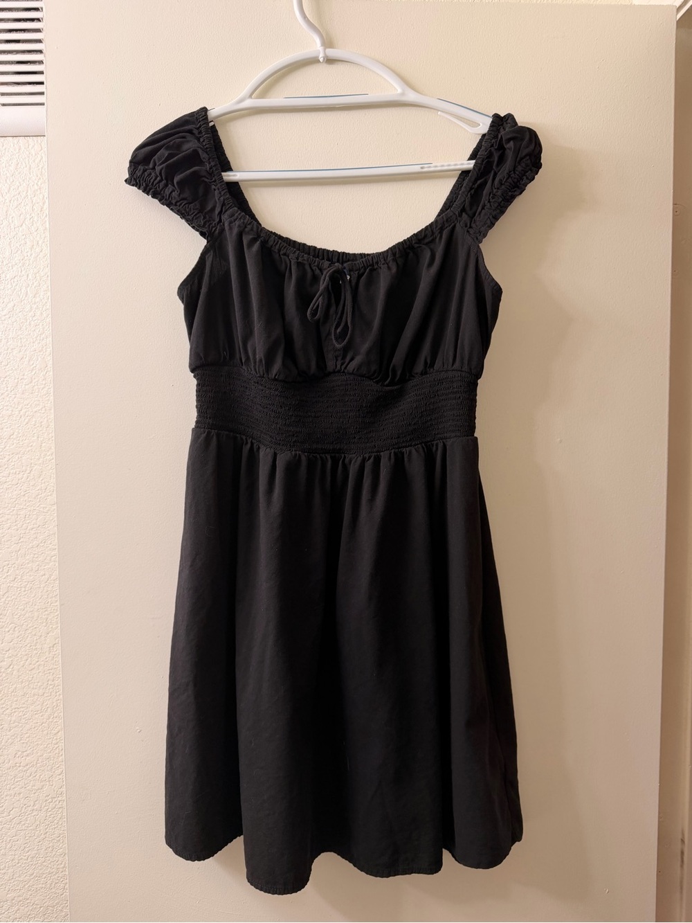 Old Navy Black Smocked-Waist Midi Dress